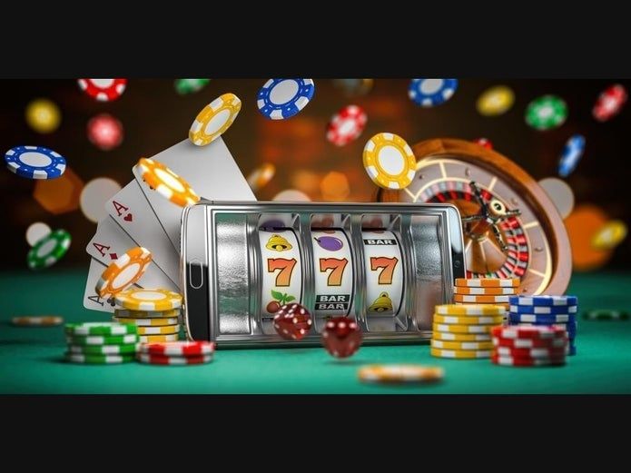 Fruit 777 Slot Machine کیسینو میں لاٹری گیمز میں حصہ لیں۔